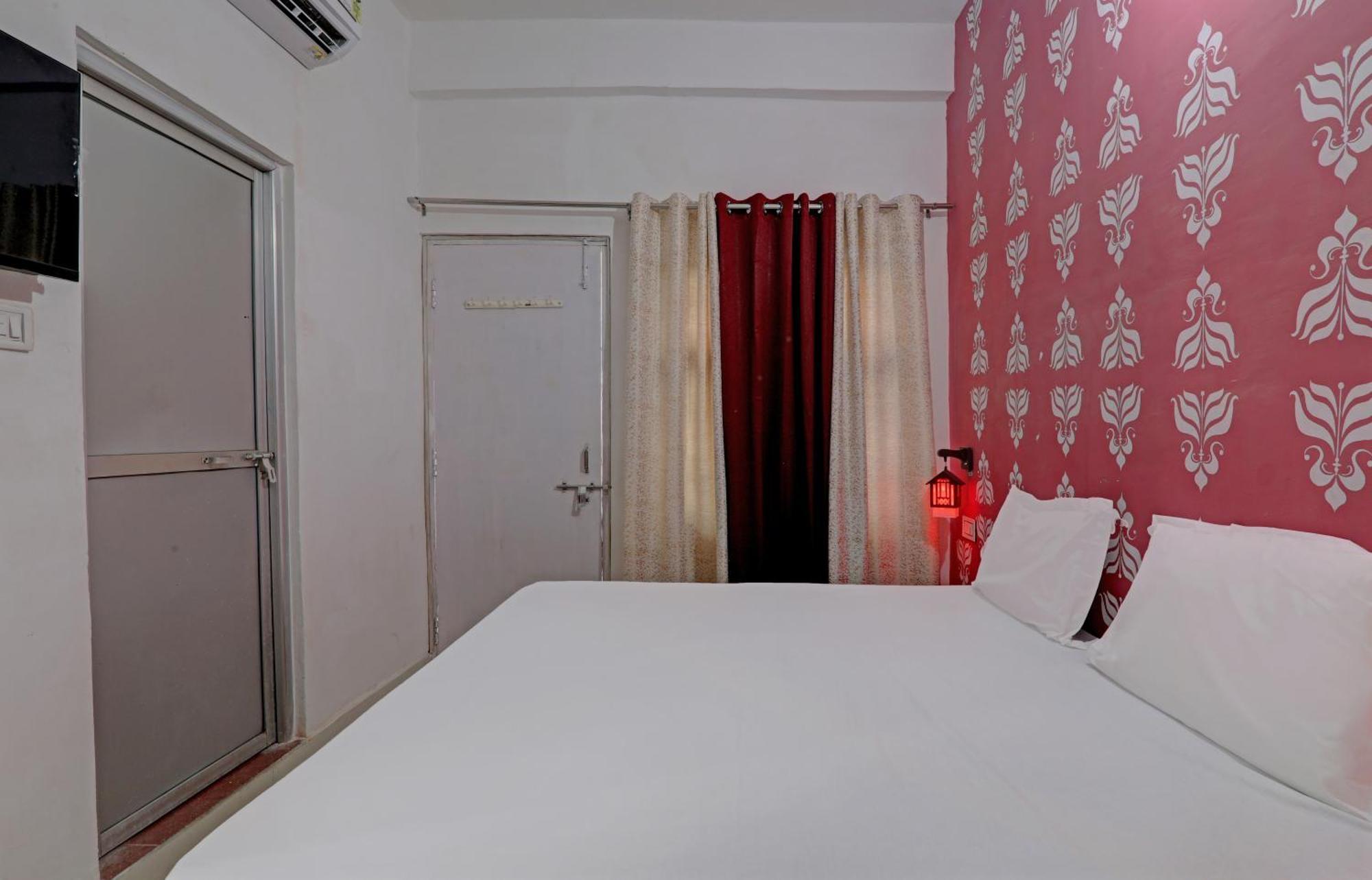Hotel O Surya Inn Pura Raghunāth 외부 사진