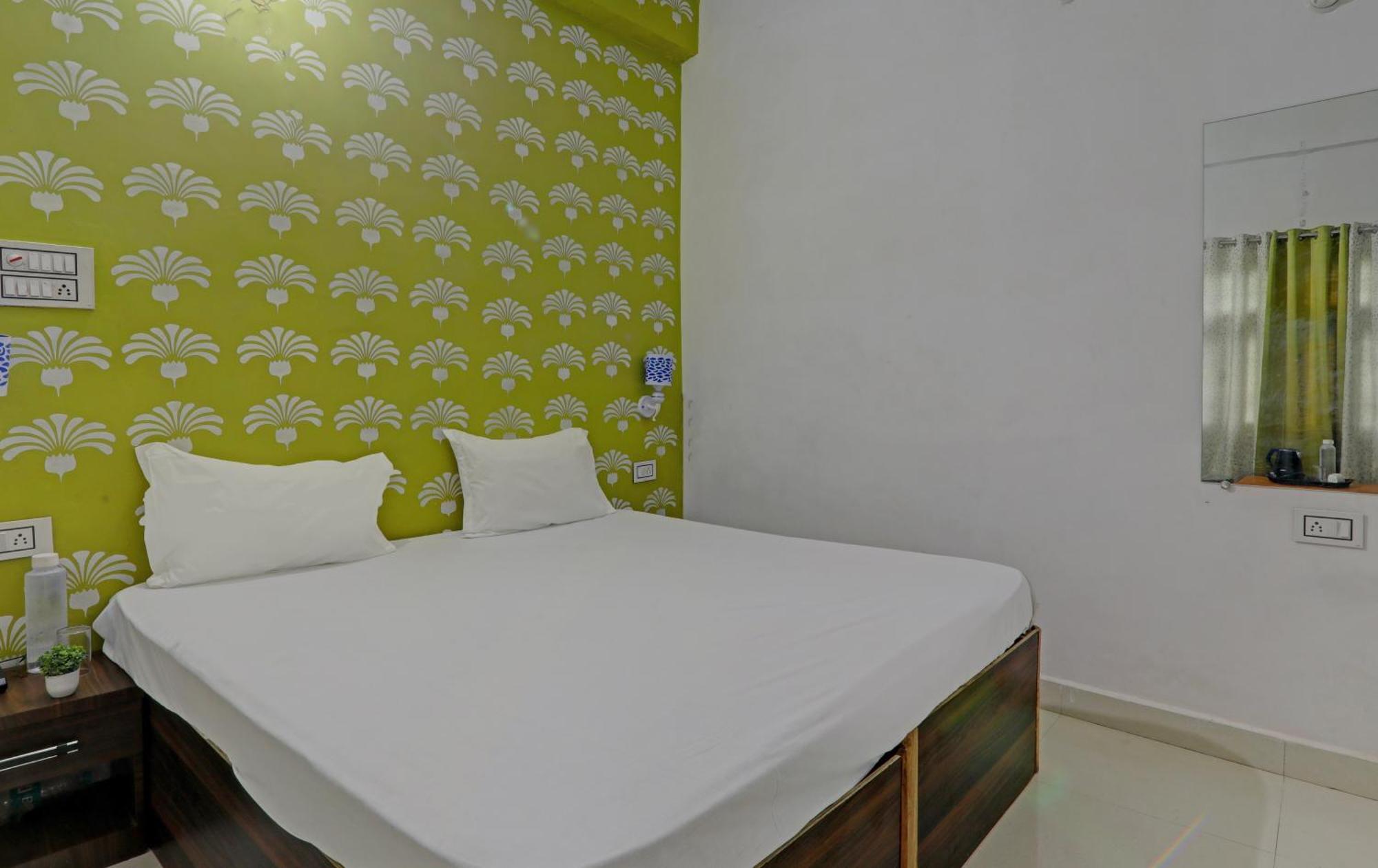 Hotel O Surya Inn Pura Raghunāth 외부 사진