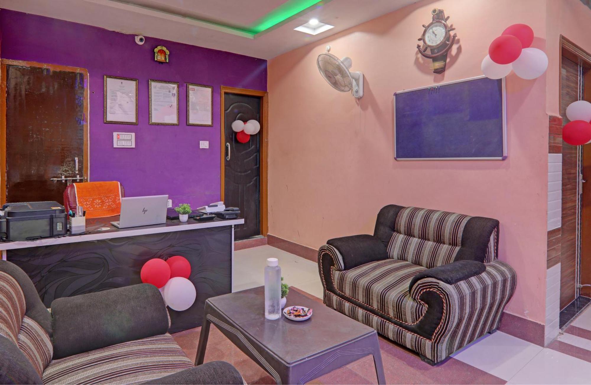 Hotel O Surya Inn Pura Raghunāth 외부 사진